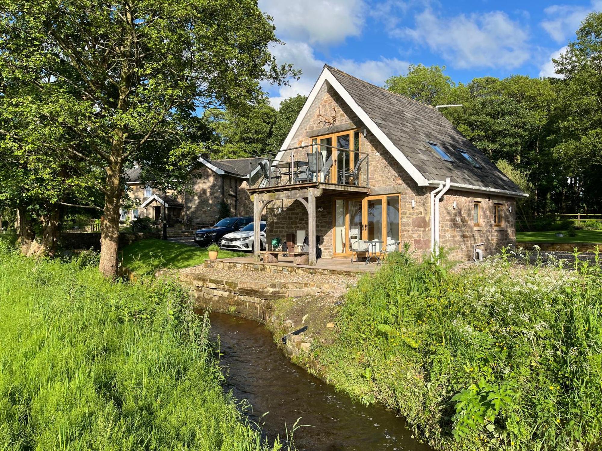 Cosy Alpine Cottage In The Heart Of Lancashire Catterall المظهر الخارجي الصورة